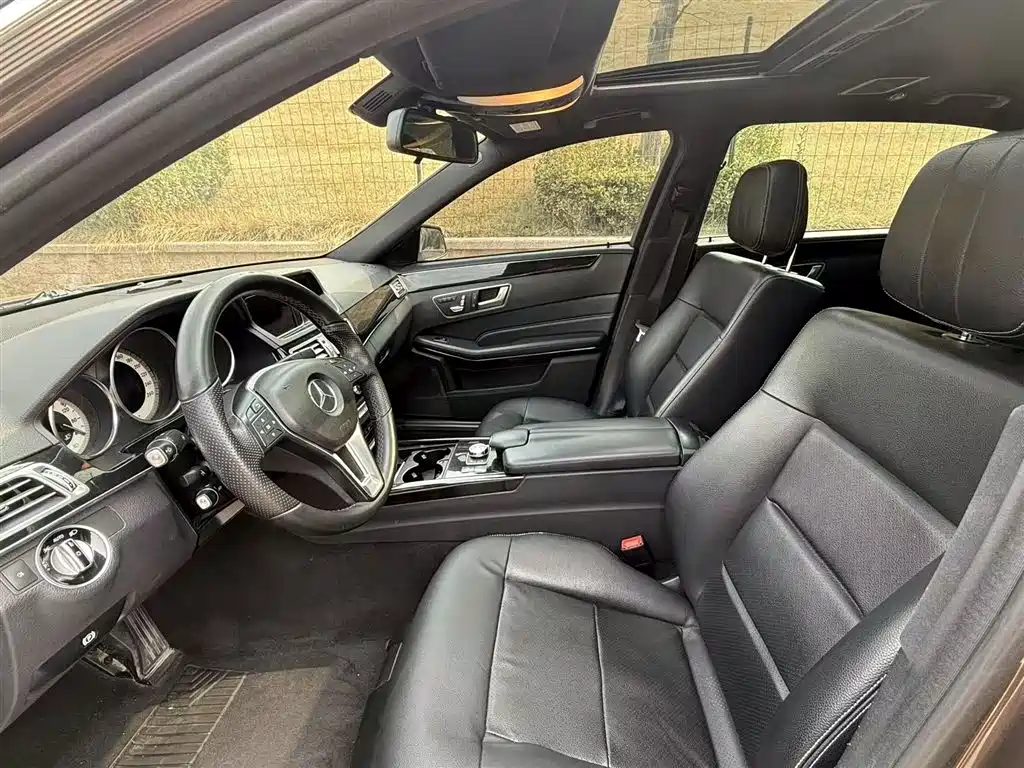 Mercedes-Benz E-Class 2014 Facelift E 260 L Sport фото 12