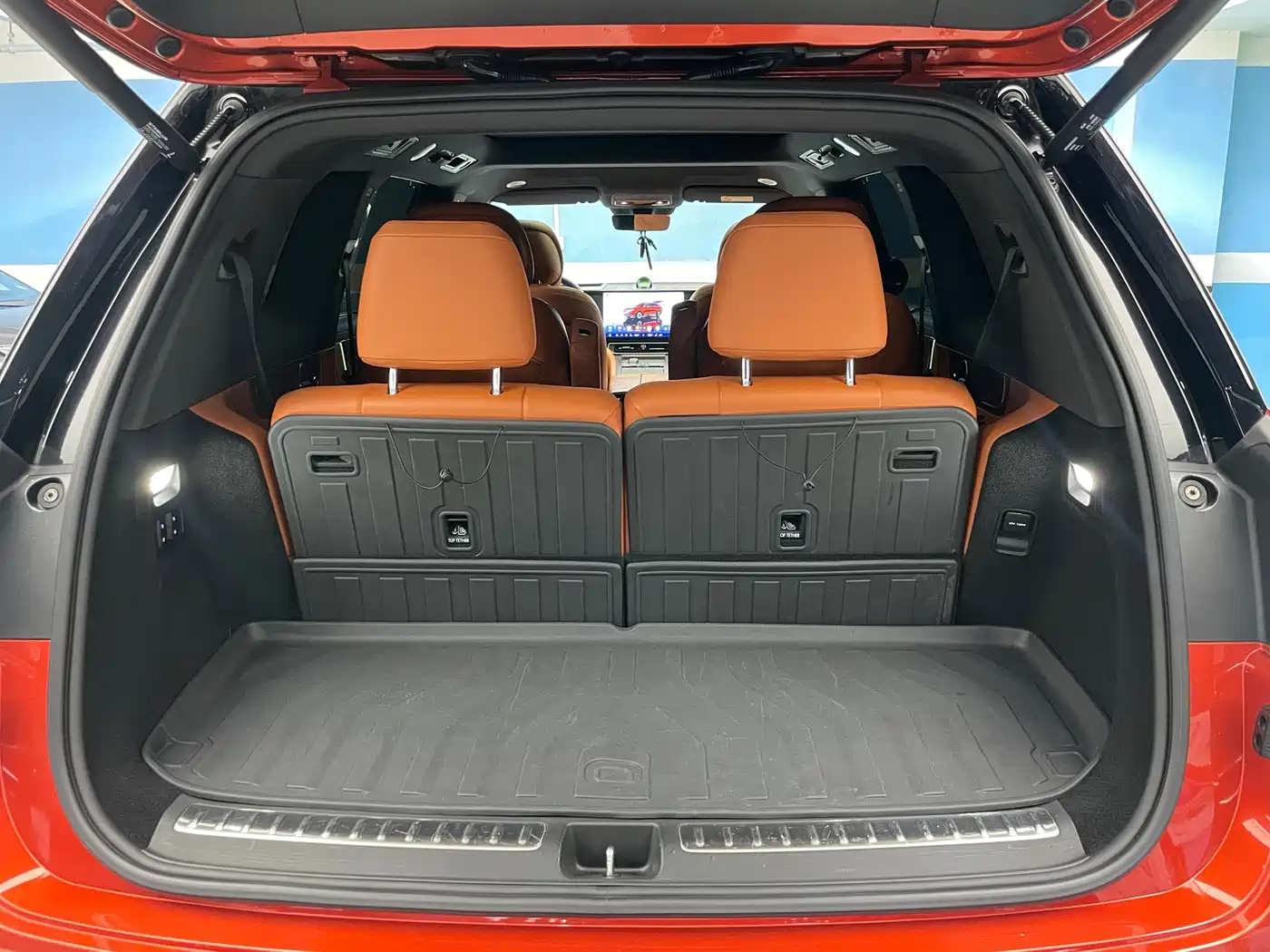 AITO Wenjie AITO M9 2024 Range Extender Max Edition 42kWh 6-seater фото 24
