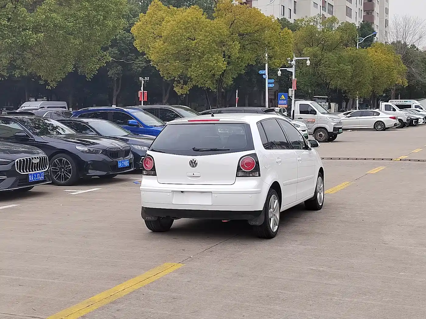 Volkswagen Polo 2009 Jingqing 1.6L Automatic Trend Edition фото 9
