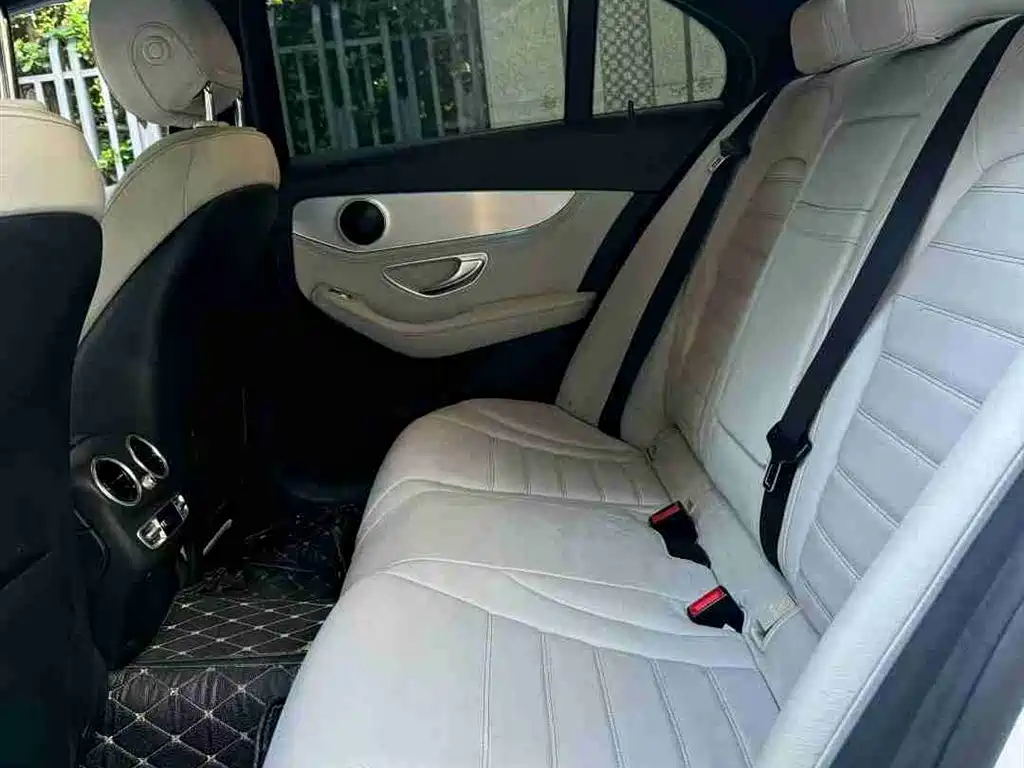 Mercedes-Benz C-Class 2015 C 300 Sport Edition фото 10