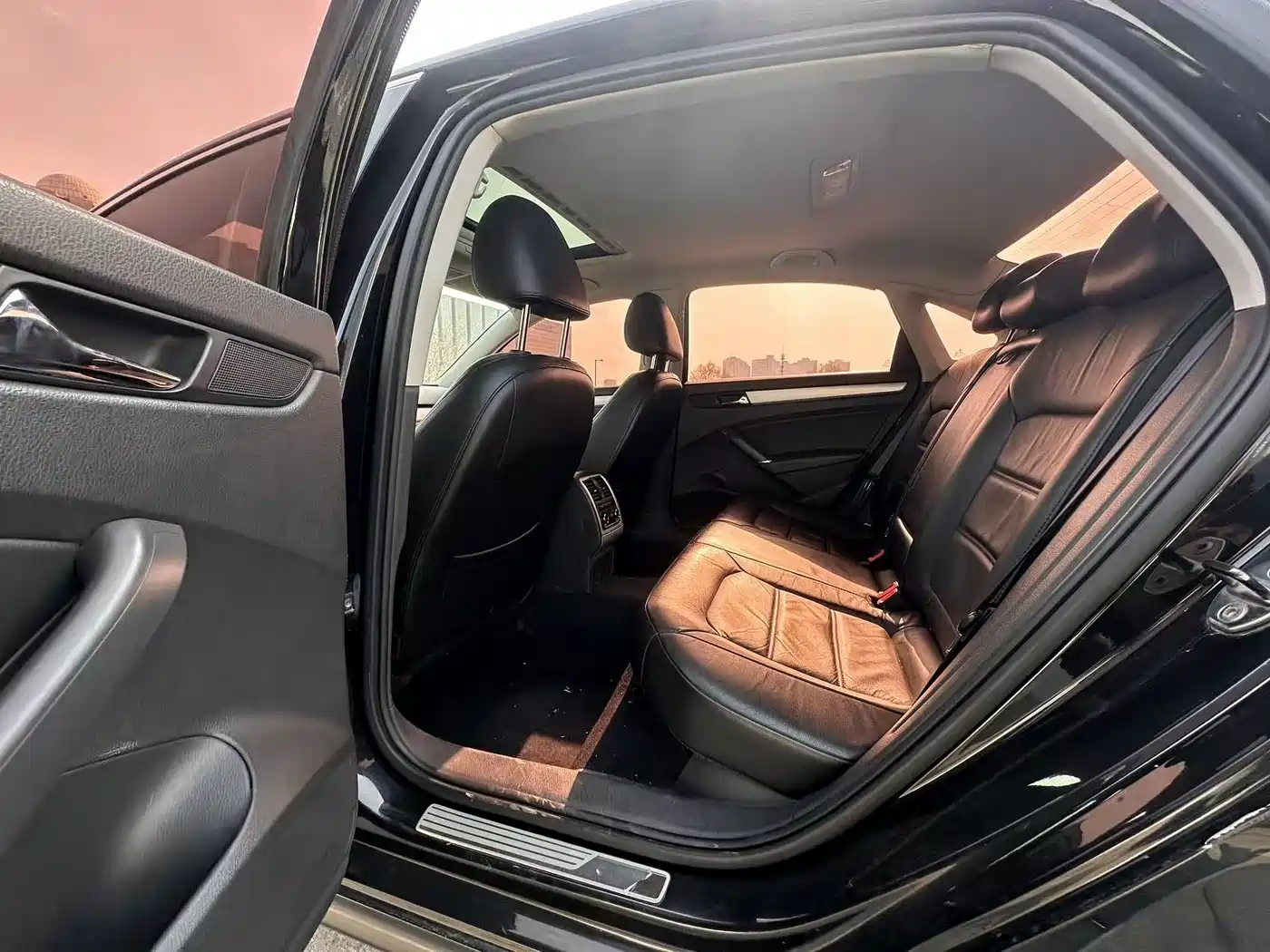 Volkswagen Passat 2013 1.8TSI DSG Zunrong фото 7