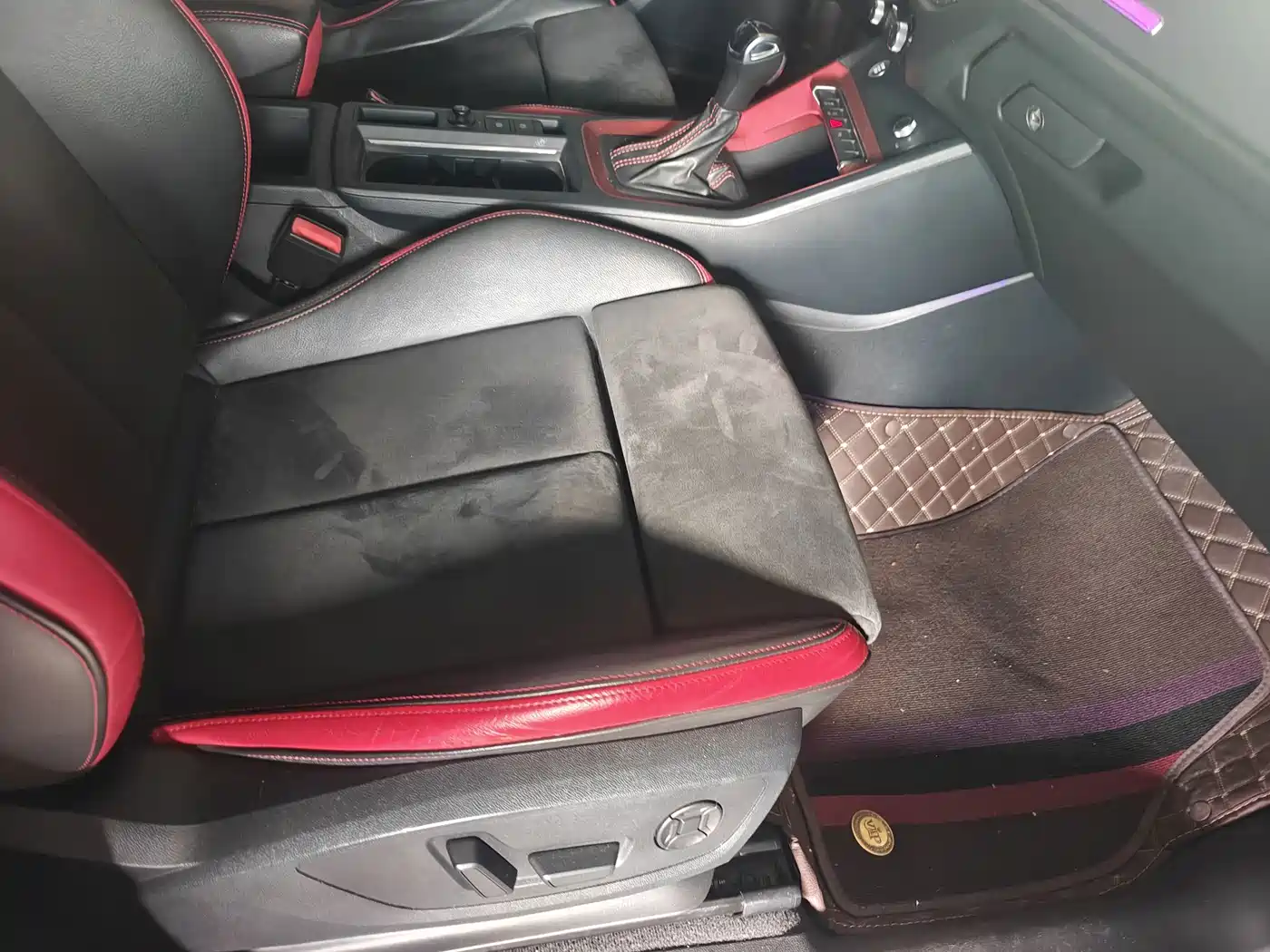 Фото 8 - Audi Q3