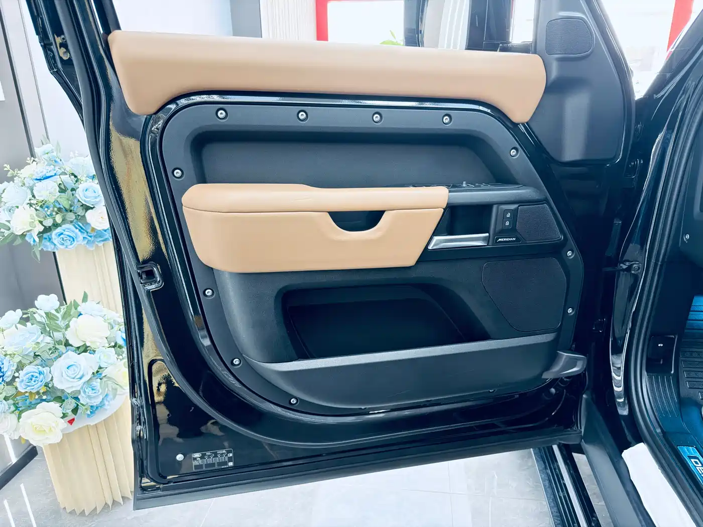 Land Rover Defender 2025 2025 110 3.0T P400 -Dynamic HSE