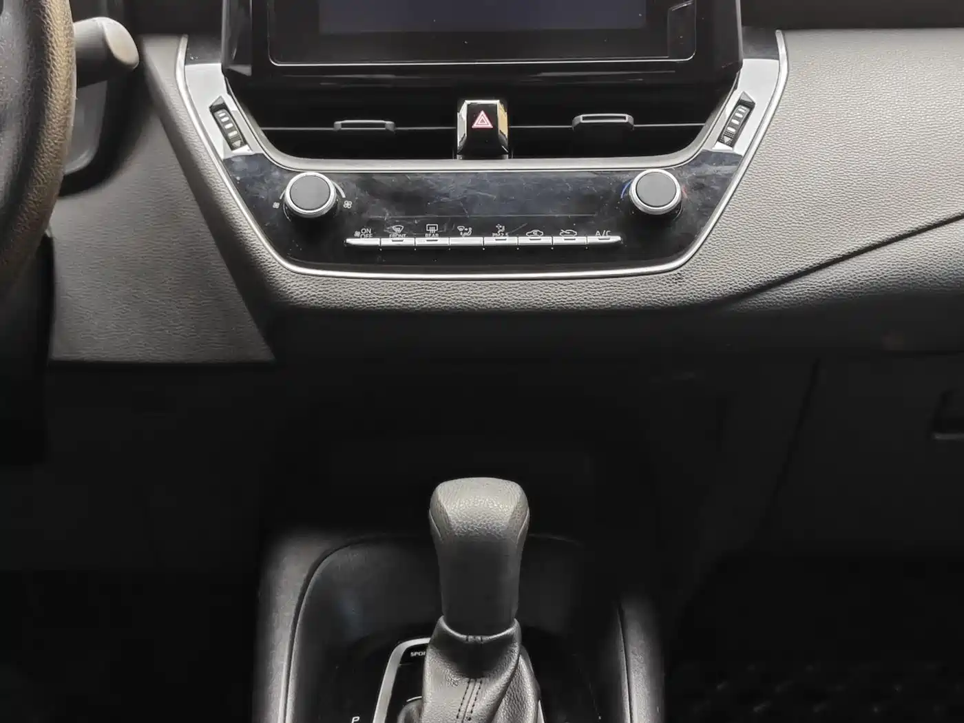 Toyota Levin 2022 TNGA 1.5L CVT Progressive Edition фото 18
