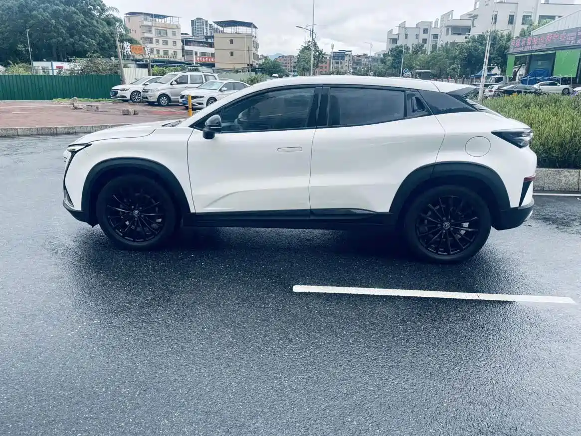 Changan UNI-T 2023 2022 1.5T Excellence