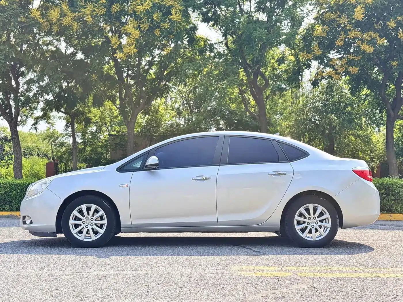 Buick Excelle 2011 2011 GT 1.8L Automatic Fashion Edition (Leather)
