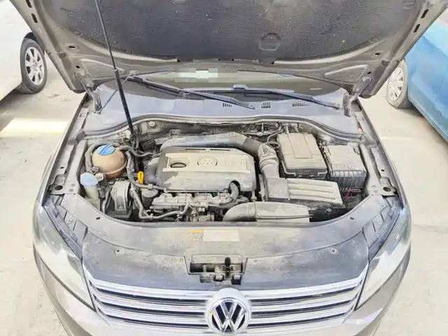 Volkswagen Magotan 2015 1.8TSI Leading — фото 3