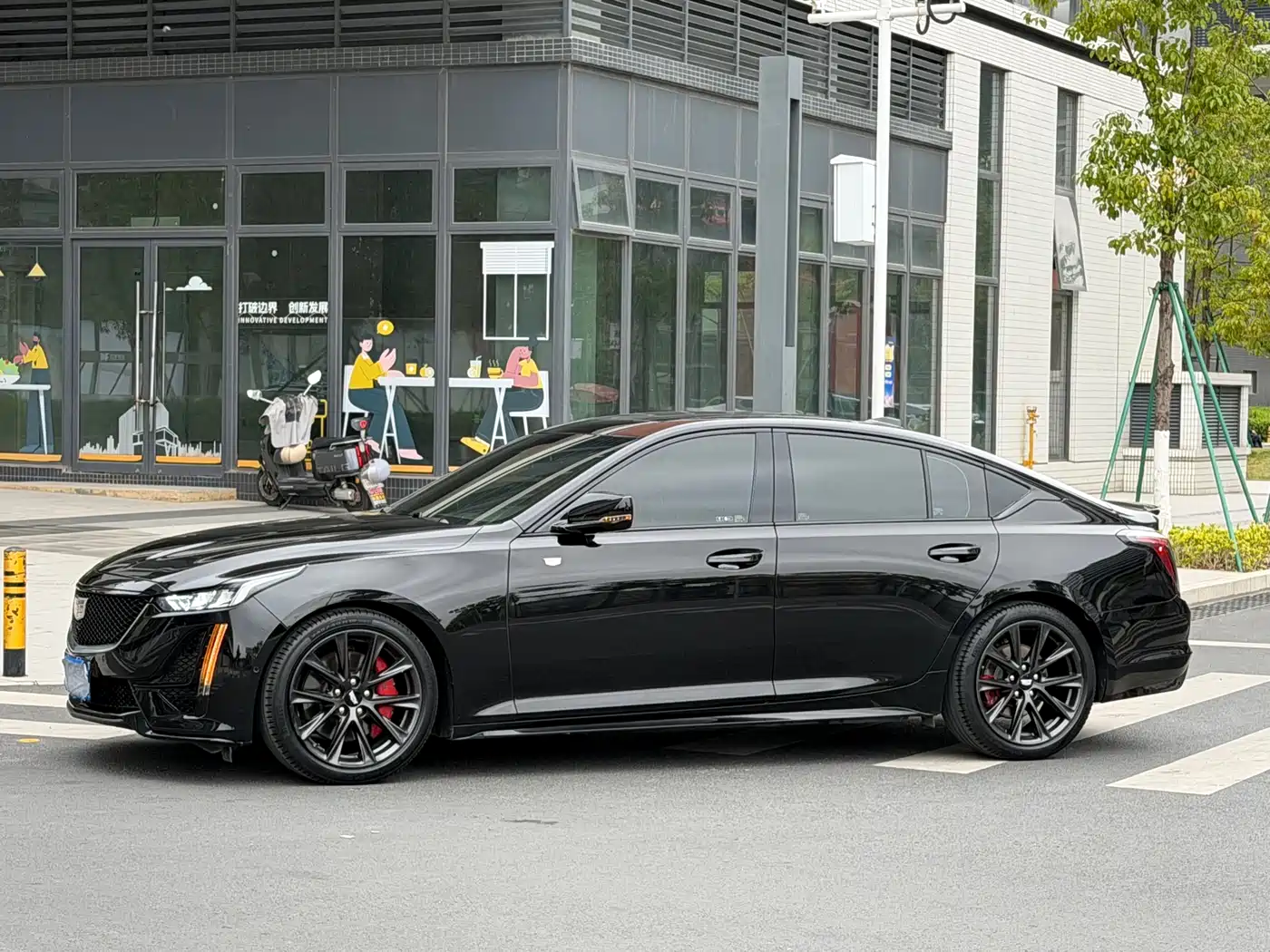 CADILLAC CT5