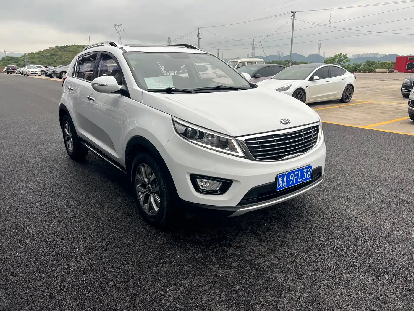 Kia Sportage 2015 2.0L Automatic 2WD GLS фото 8