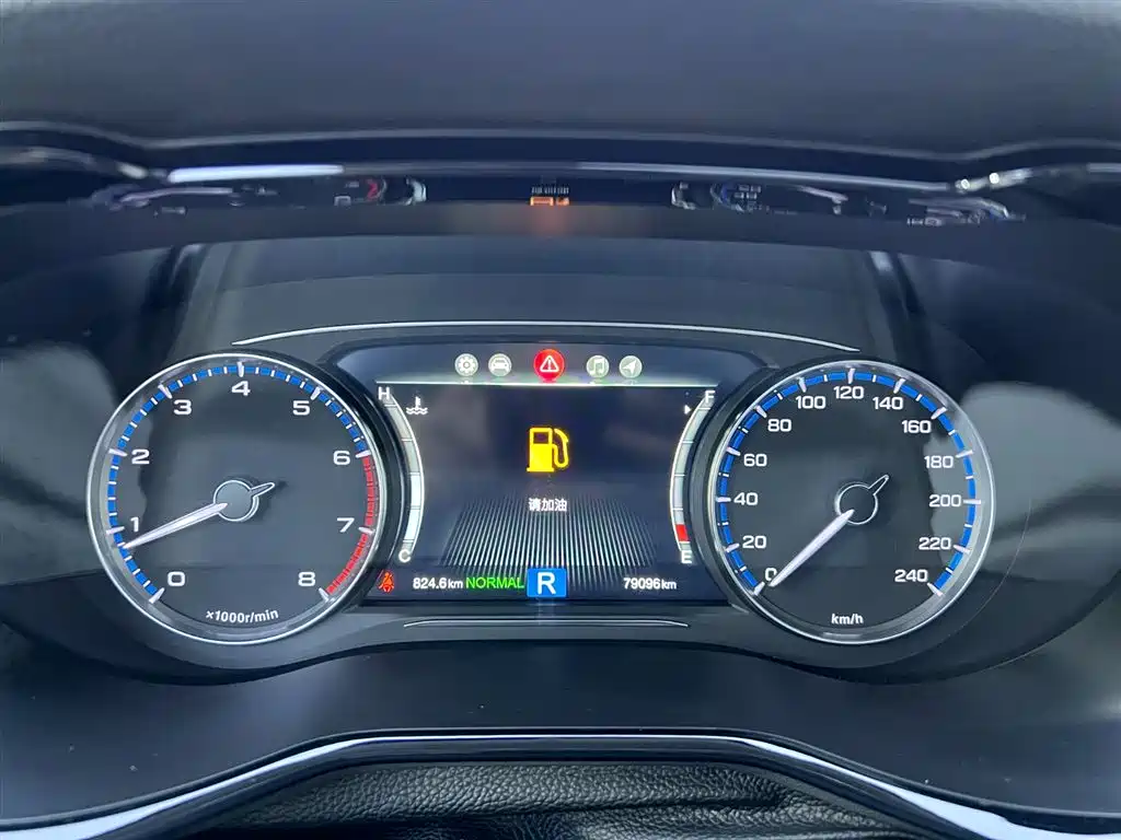 GAC Trumpchi Trumpchi M8 2018 320T Flagship Edition фото 15