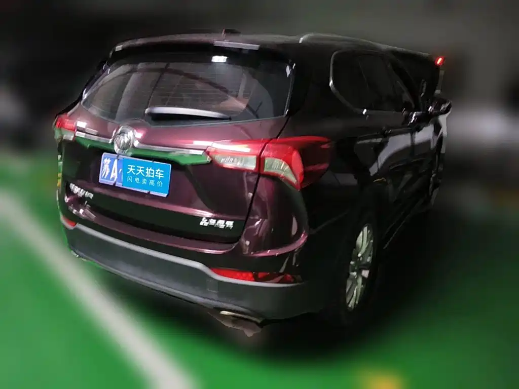 Фото 2 - Buick Envision Plus