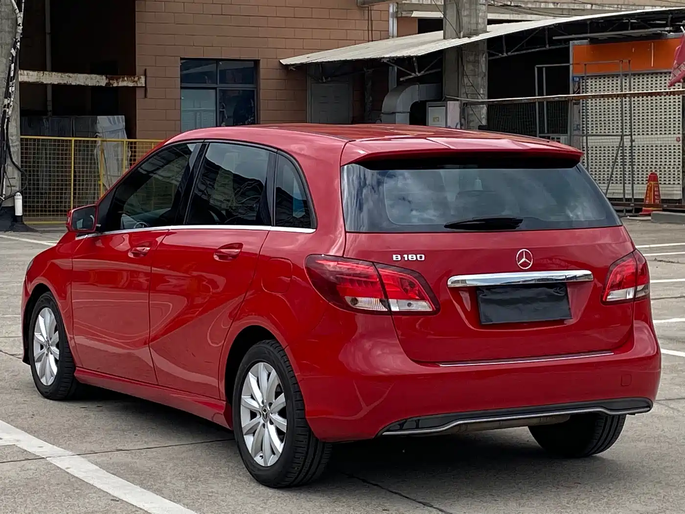 MERCEDES-BENZ B CLASS