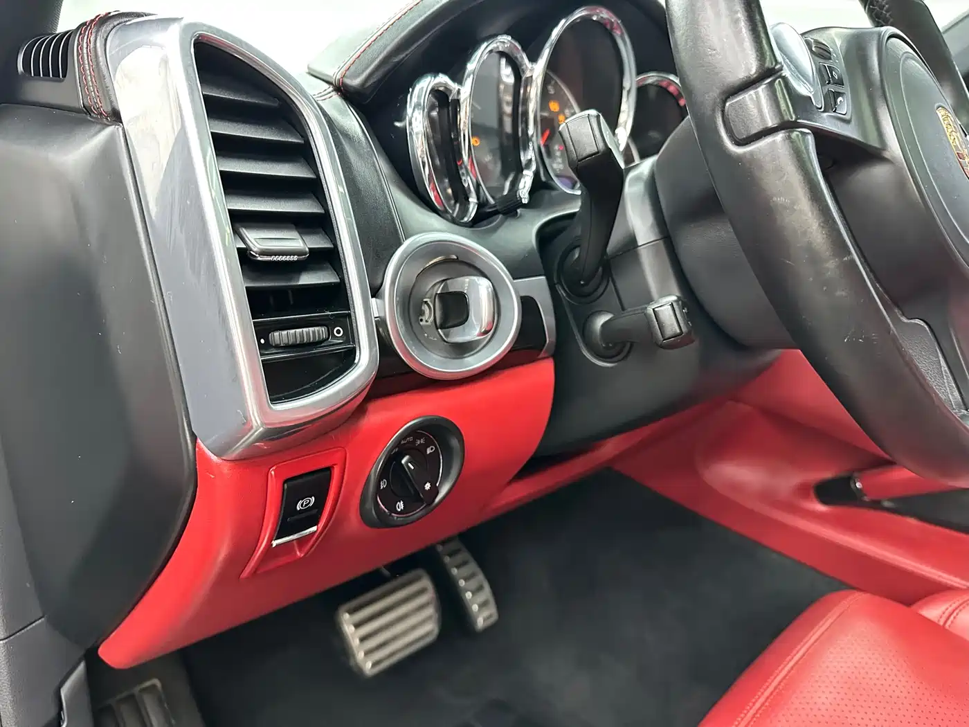 Porsche Cayenne 2011 Cayenne S 4.8L фото 13