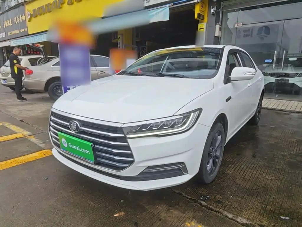2020 BYD Qin