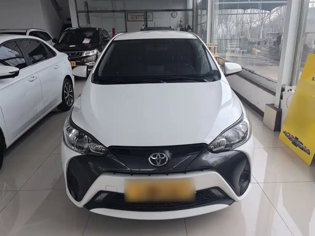 Toyota YARiS L Zhi Xuan 2021 1.5L CVT Leading Edition фото 3