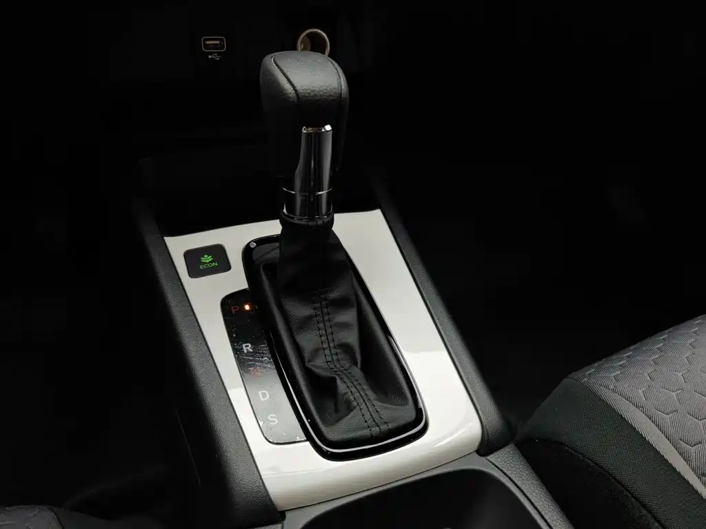 Honda Fit 2025 2023 1.5L CVT Trend Edition