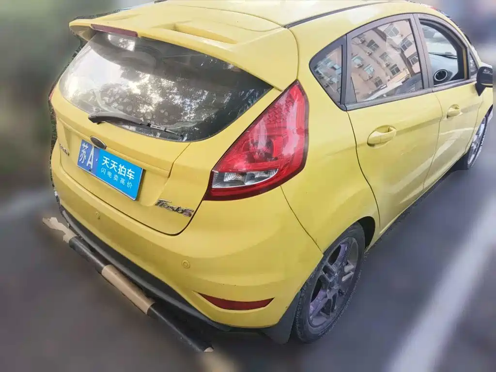 Ford Fiesta 2010 2009 Hatchback 1.5L Automatic Sport