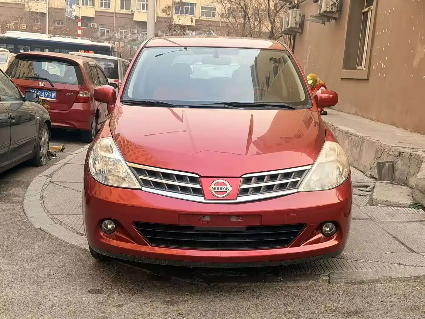 Nissan Tiida 2008 2008 1.6L Manual Fashion