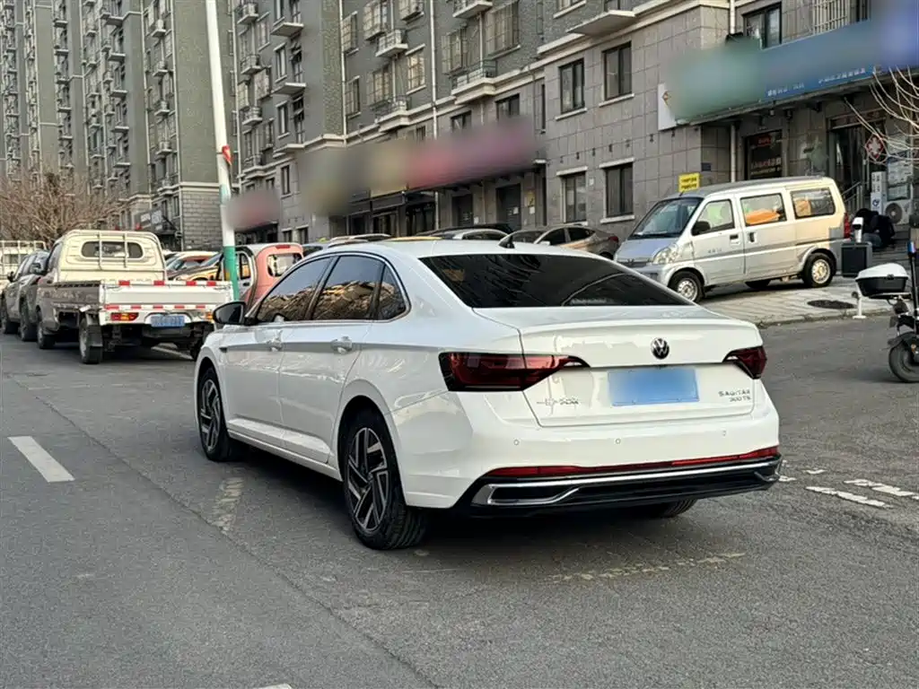 Volkswagen Sagitar 2023 300TSI DSG Surpassing Edition фото 11