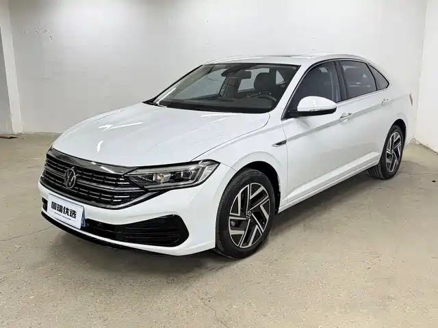 Volkswagen Sagitar 2023