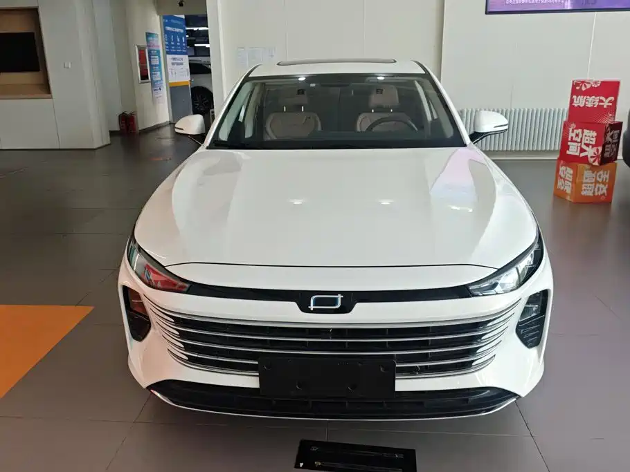 Besturn B70 2025 2024 Model Soaring Dragon Edition 1.5T Pioneer