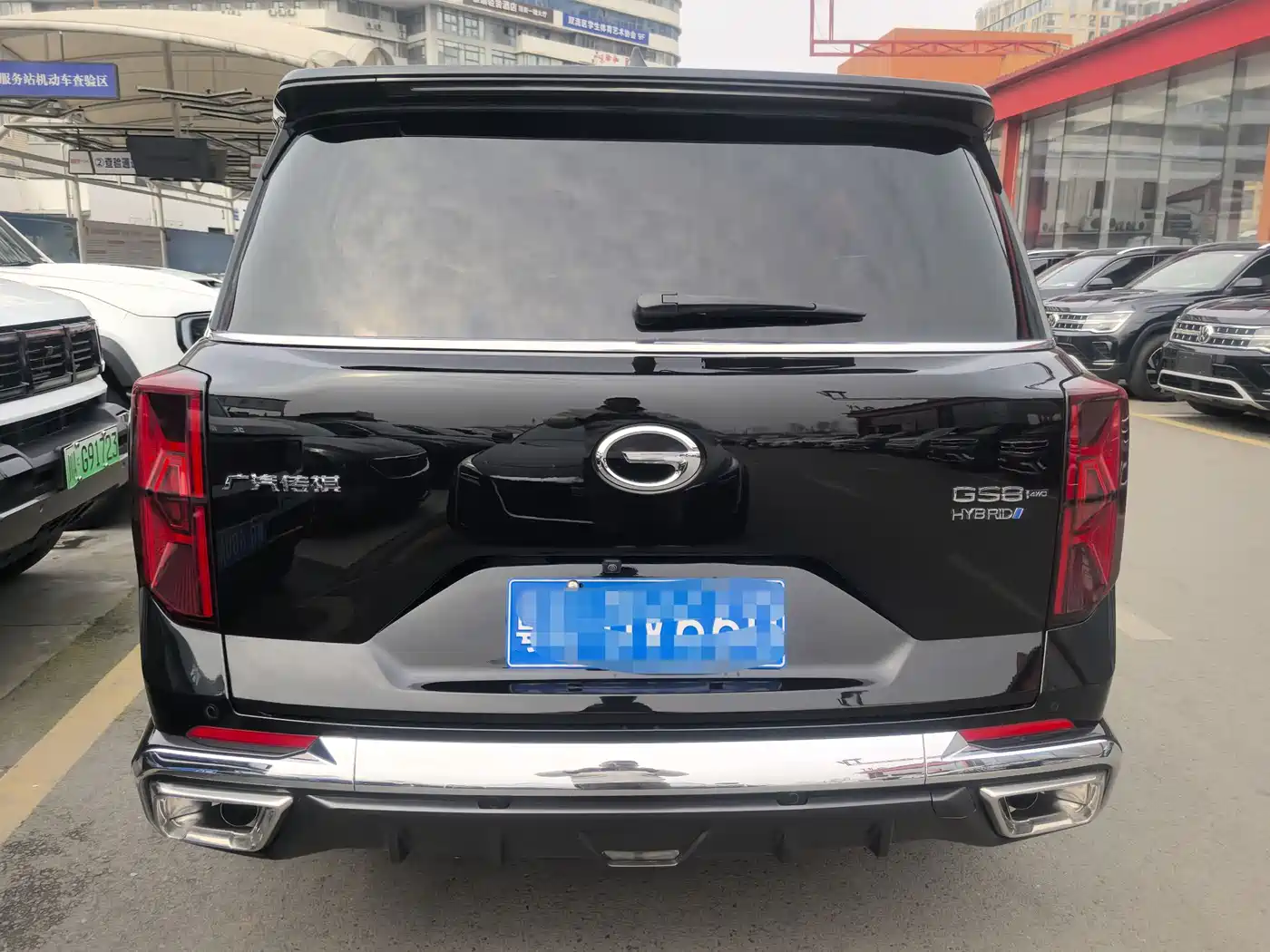 GAC Trumpchi Trumpchi GS8 2022 Hybrid Series 2.0TM 4WD Premium Edition (7-Seater) фото 17