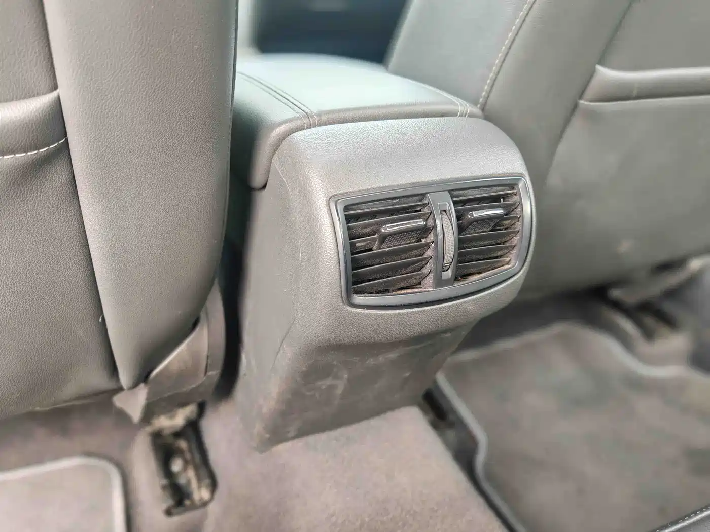 Chevrolet Malibu 2017 1.5T Automatic Luxury Edition фото 17