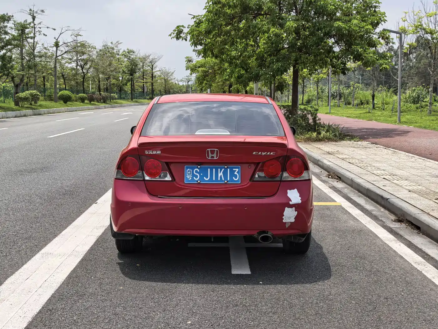 CIIMO CIIMO 2014 2012 1.8L Automatic
