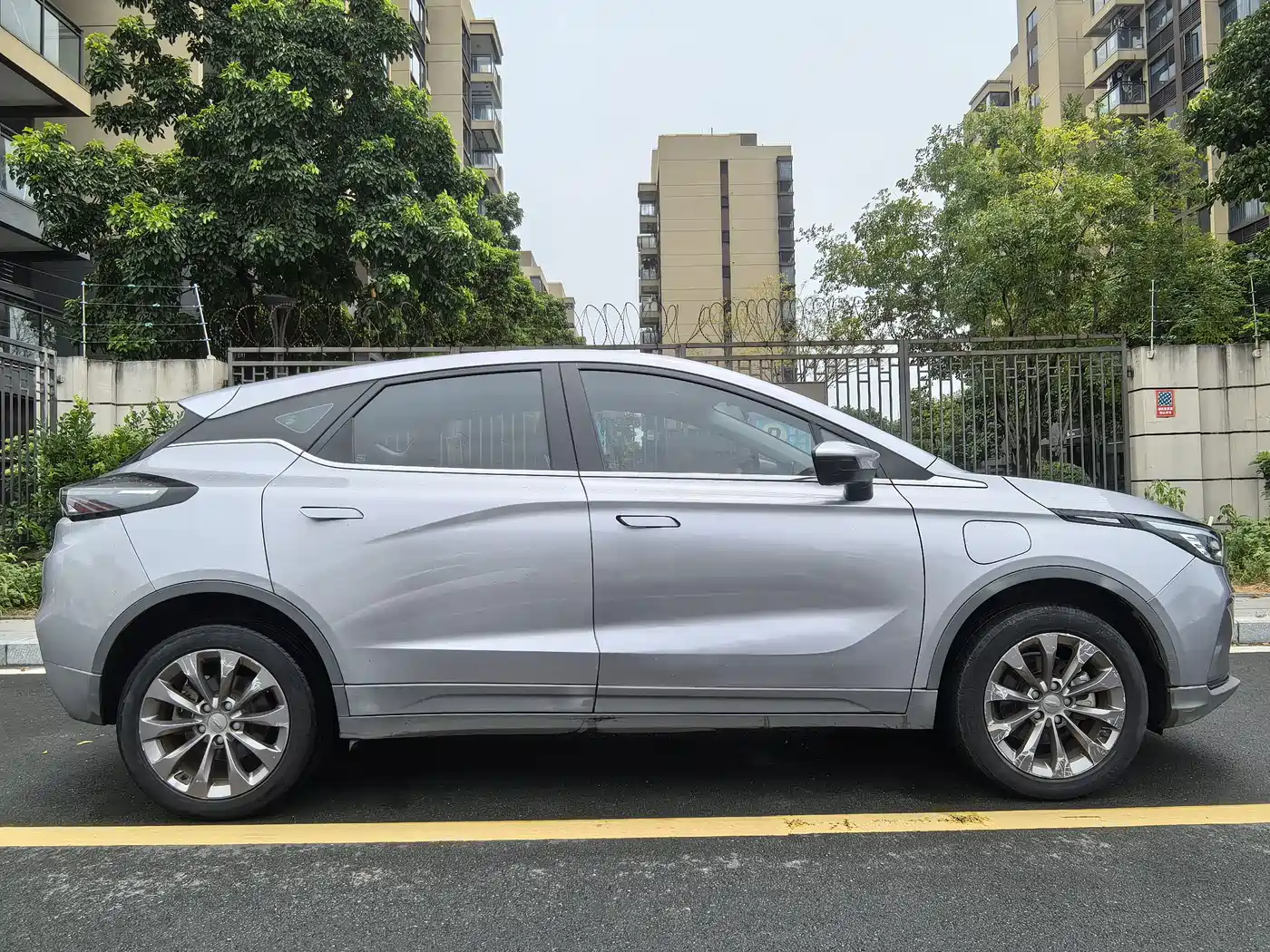 Geely Geometry C 2021 2021 C400 Square Edition