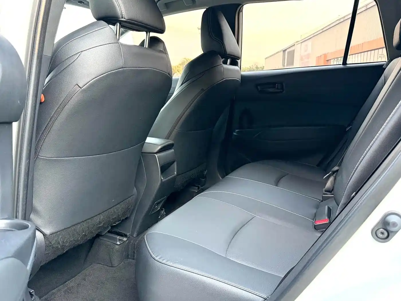 Toyota Frontlander 2024 2.0L CVT Leading Plus Edition фото 8
