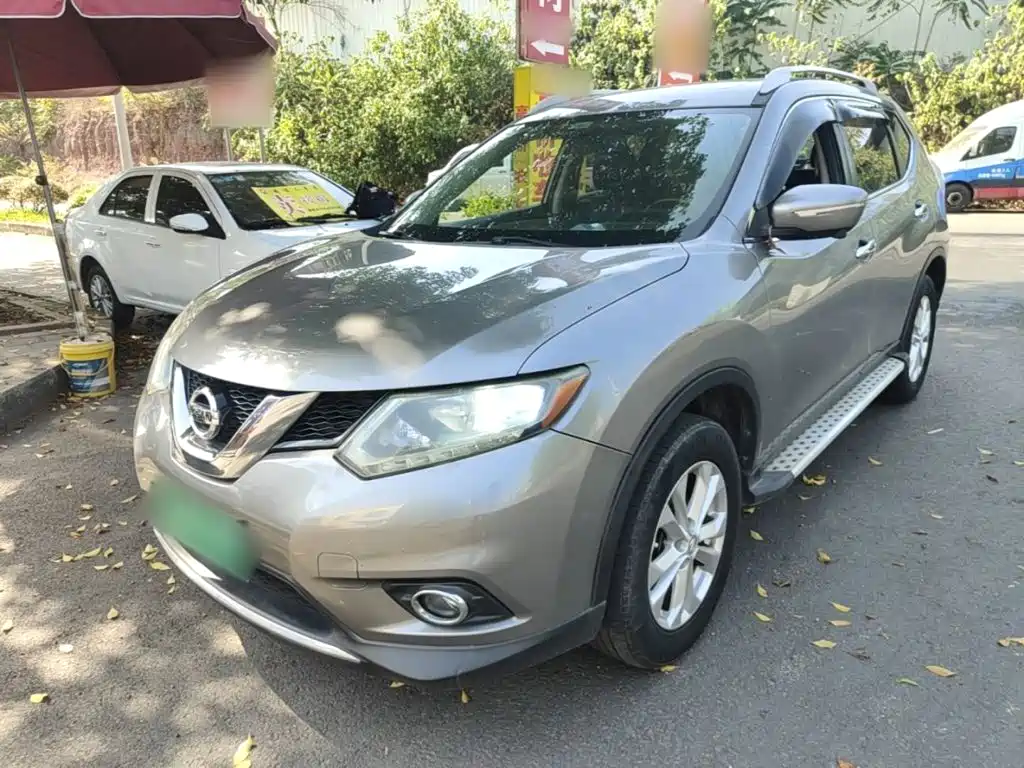 Фото 2 - Nissan X-Trail