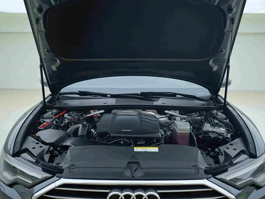 Audi A6L 2019 45 TFSI quattro Exclusive Dynamic фото 7