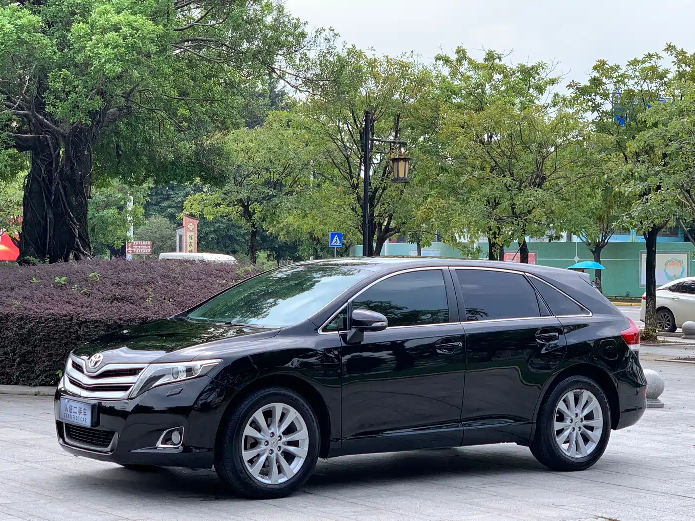 Toyota Venza (Import) 2014 2013 2.7L 2WD Luxury Edition