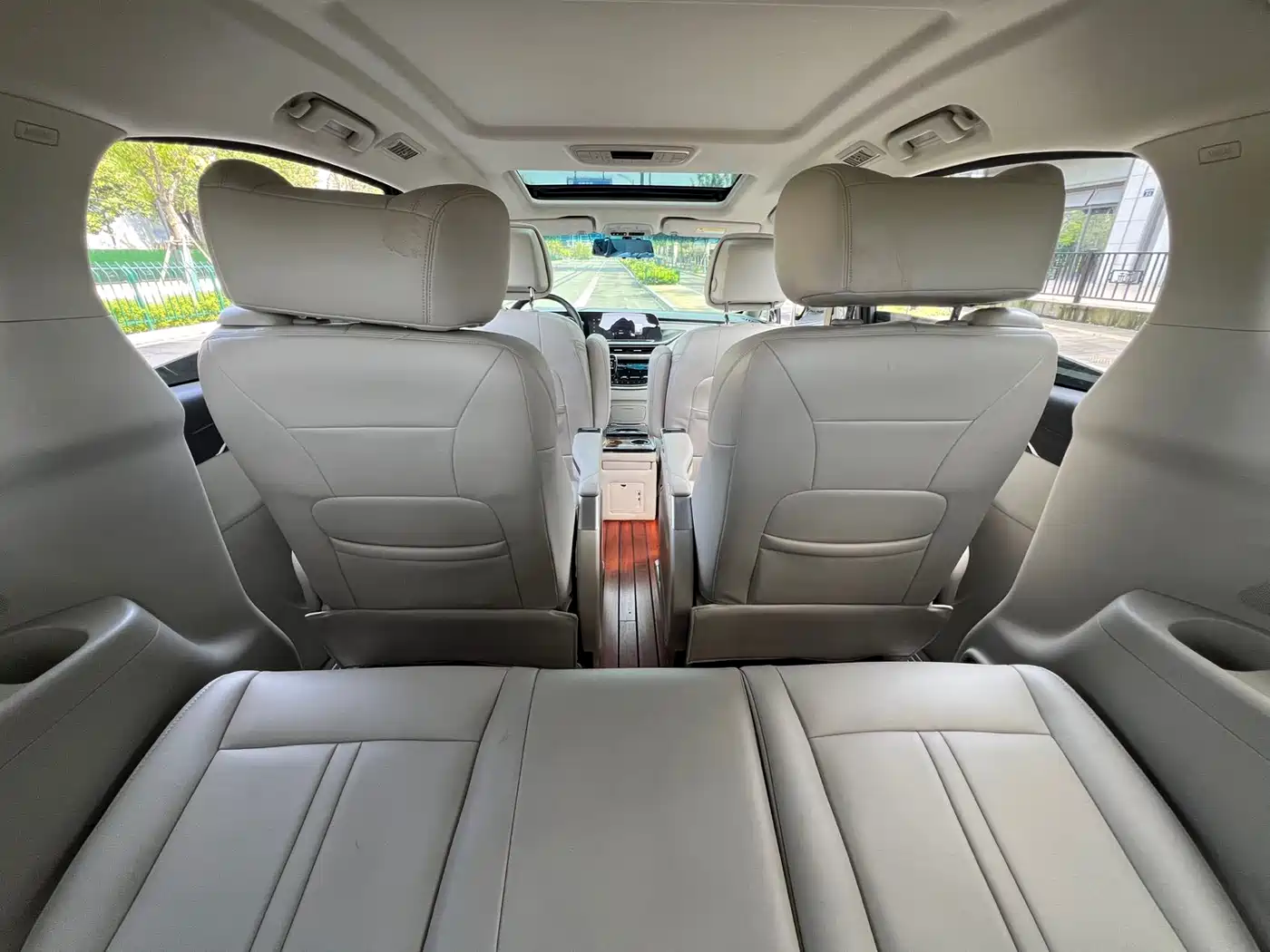 Buick GL8 2021 ES Landlord 653T Comfort фото 11