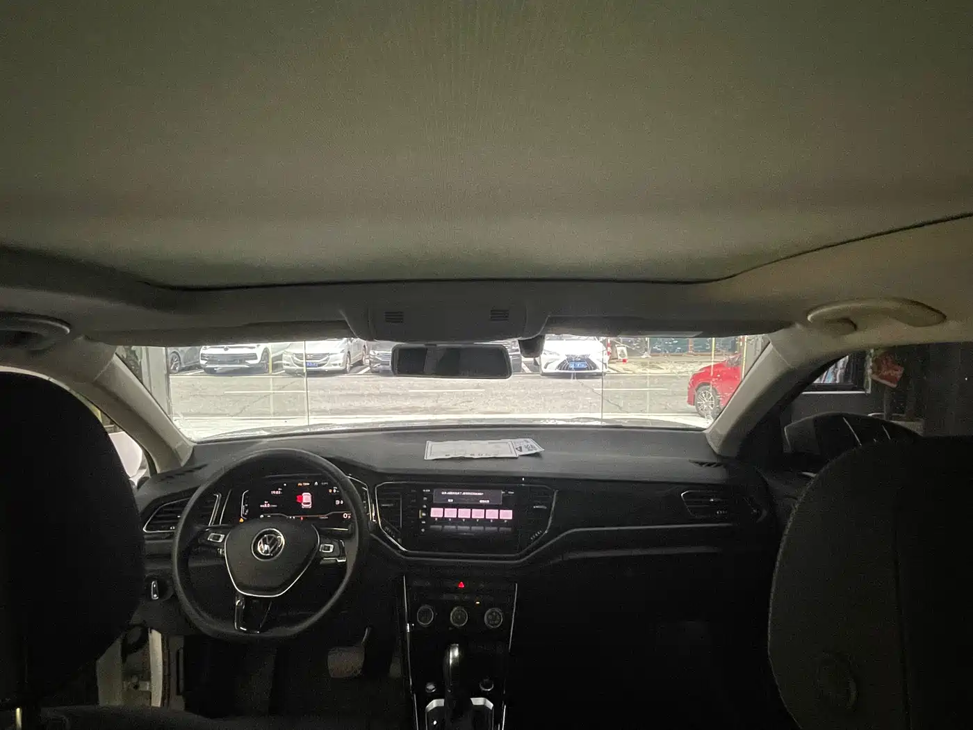 Volkswagen T-ROC 2022 2022 280TSI DSG 2WD Comfort PLUS