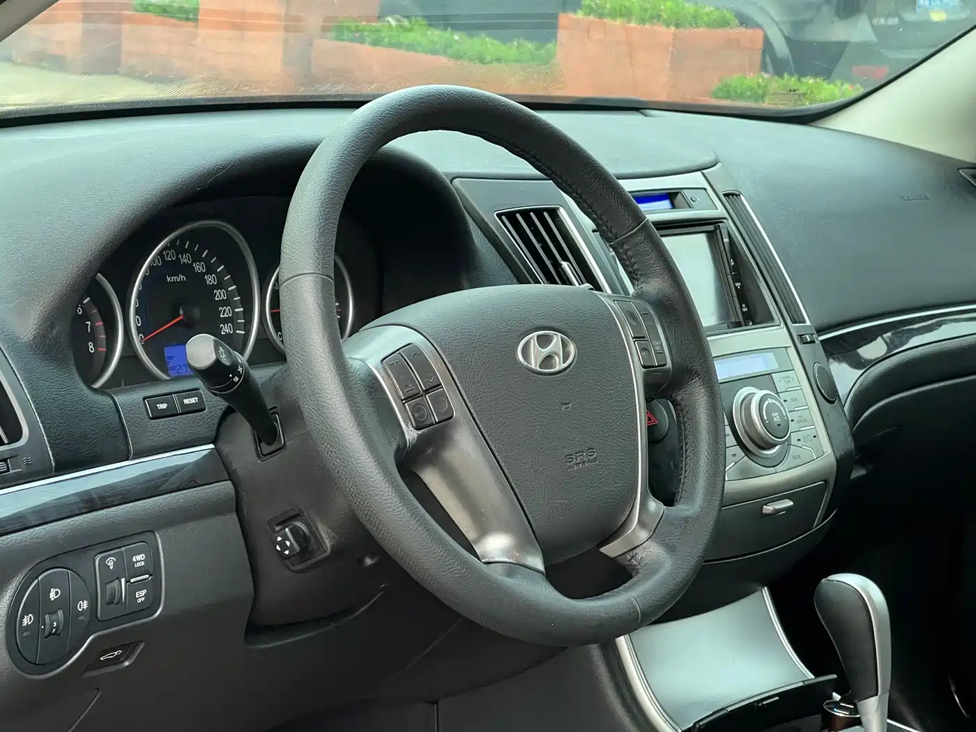 Hyundai Veracruz 2012 3.8L Luxury Edition фото 9