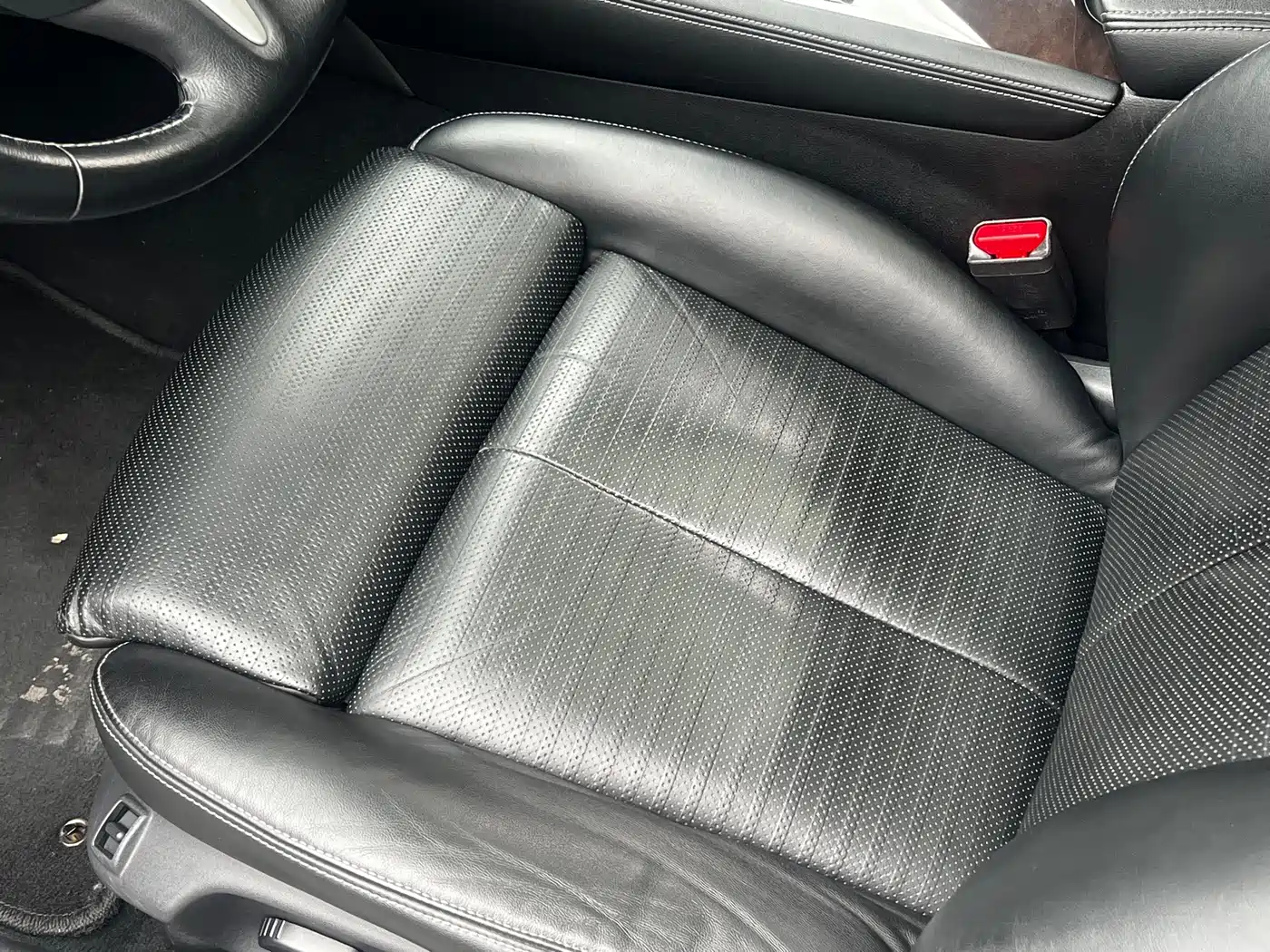 Фото 28 - Infiniti Q50L