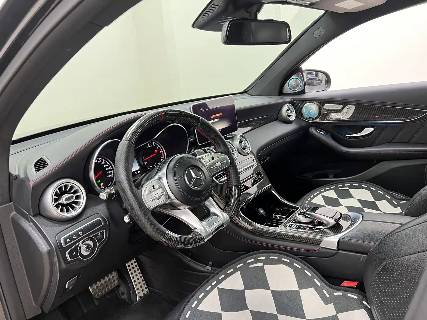Mercedes-Benz GLC Coupe AMG 2017 AMG GLC 43 4MATIC Coupe SUV фото 15