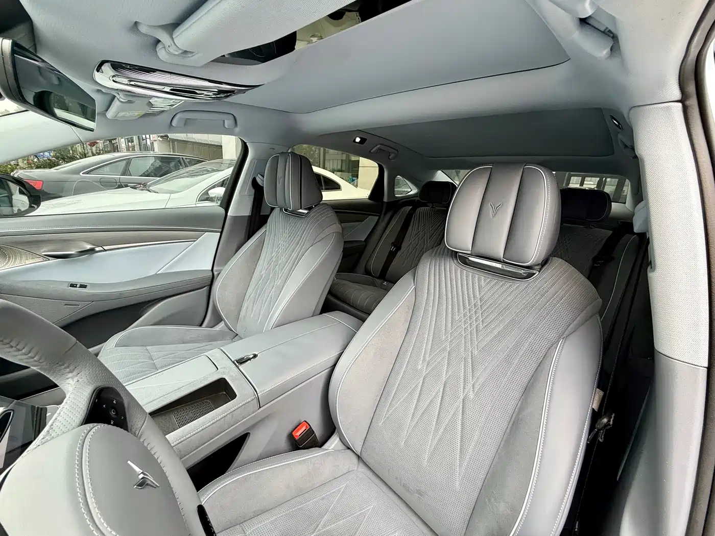 Voyah Passion 2025 2023 4WD Flagship Edition