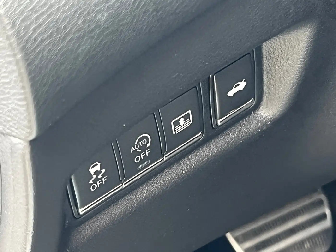 Фото 25 - Infiniti Q50L
