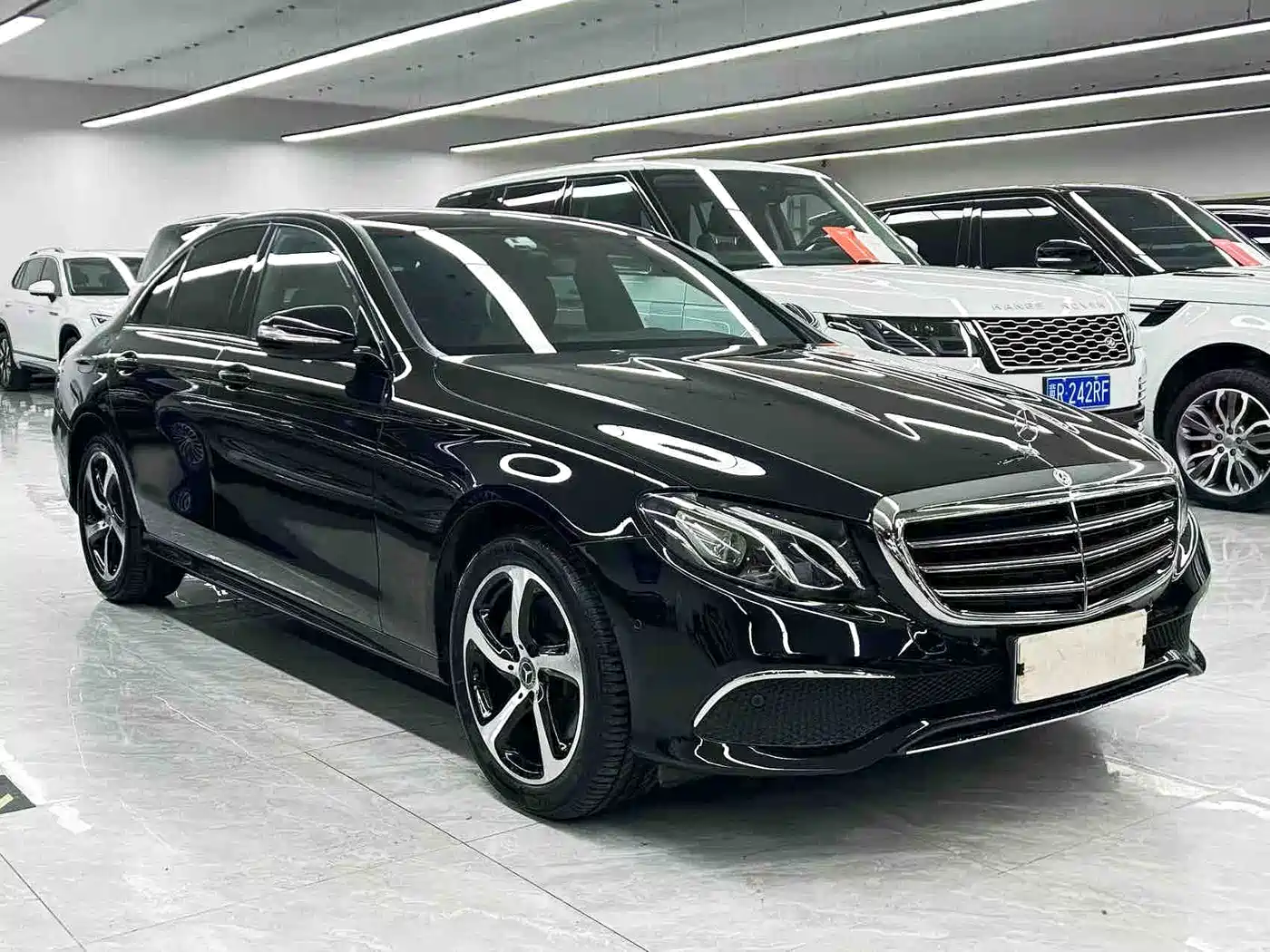Mercedes-Benz E-Class 2018 E 200 Sport 4MATIC фото 3