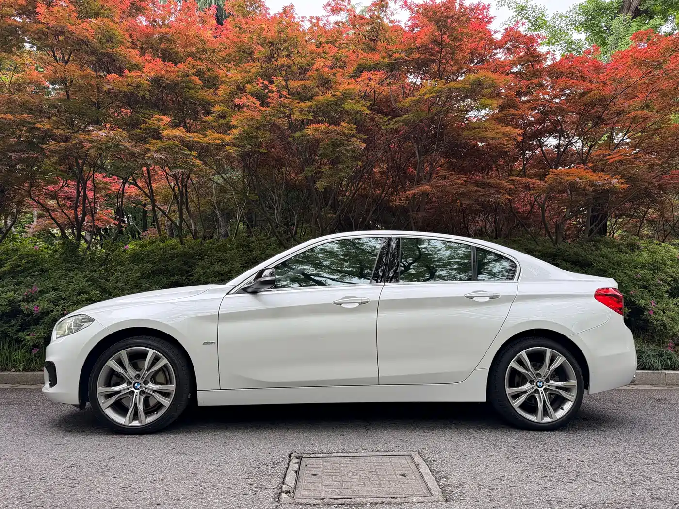 BMW 1 Series 2017 120i Design Package фото 9