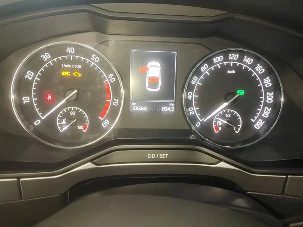 Škoda Superb 2016 TSI330 DSG Pioneer Edition фото 12