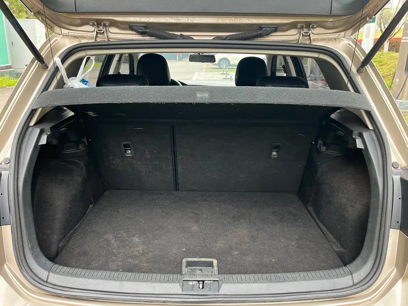 Volkswagen Golf 2018 1.6L Automatic Fashion фото 10
