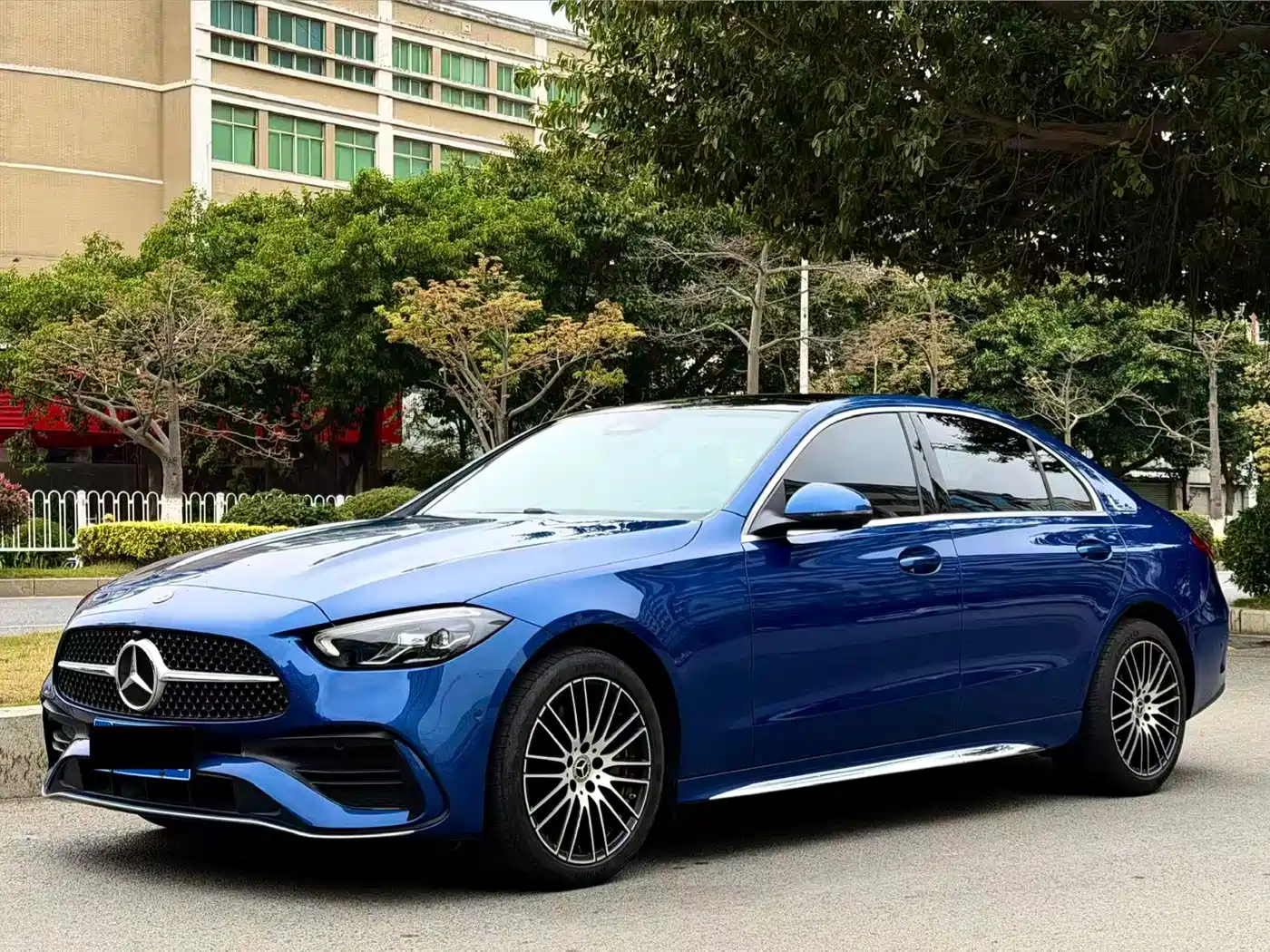 MERCEDES-BENZ C CLASS