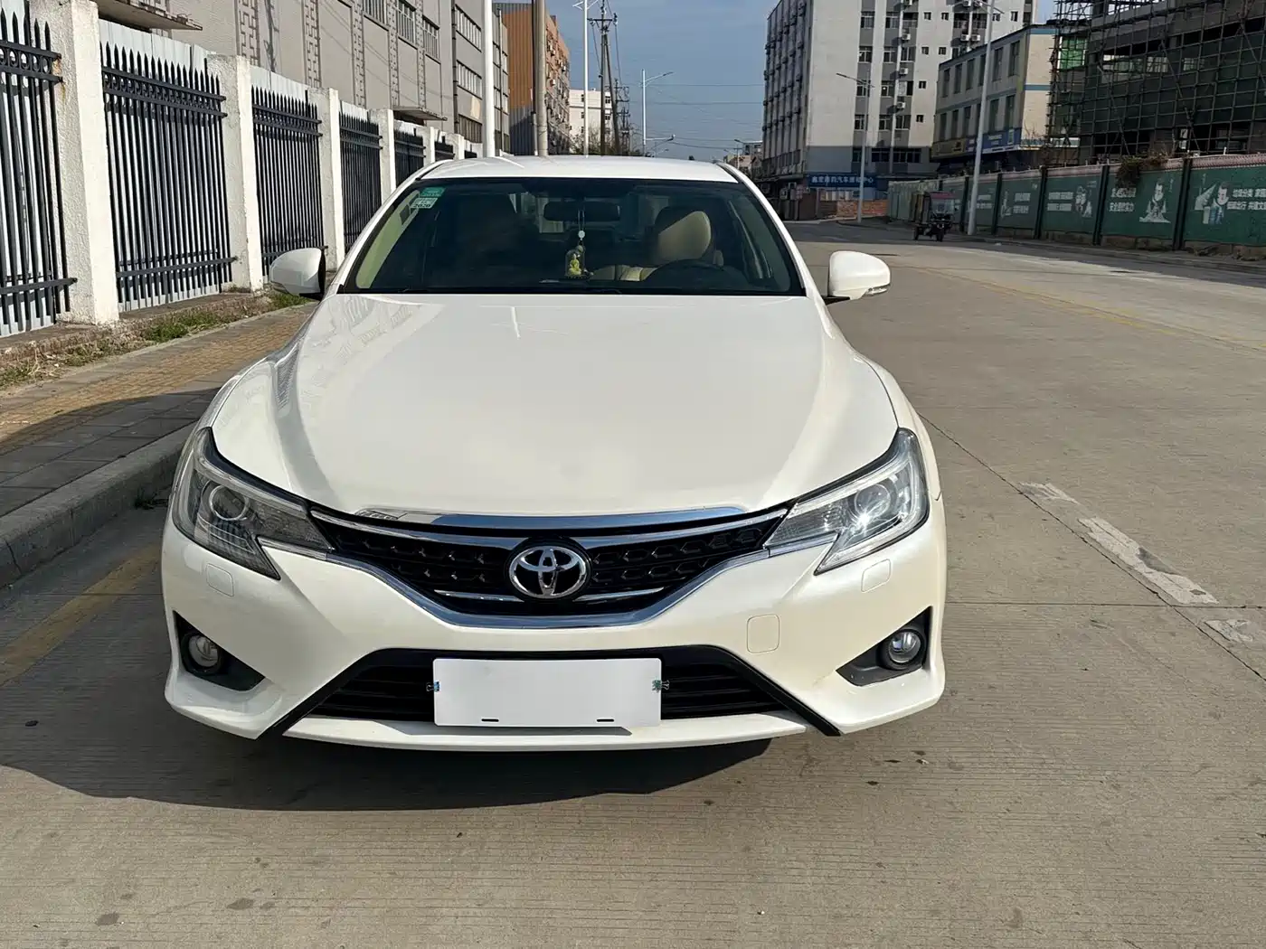 Toyota Reiz 2013 2.5S Elite Edition фото 3