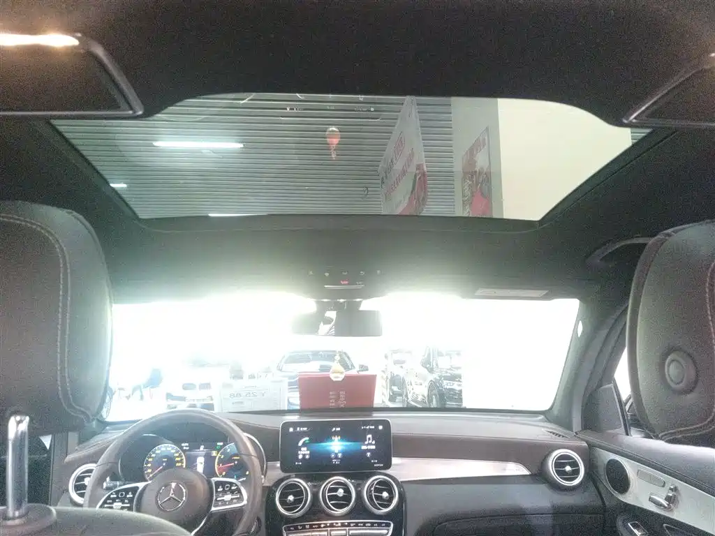 Mercedes-Benz GLC 2022 Facelift GLC 260 L 4MATIC Dynamic фото 14