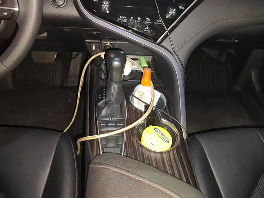 Toyota Camry 2018 2.5G Luxury Edition фото 16