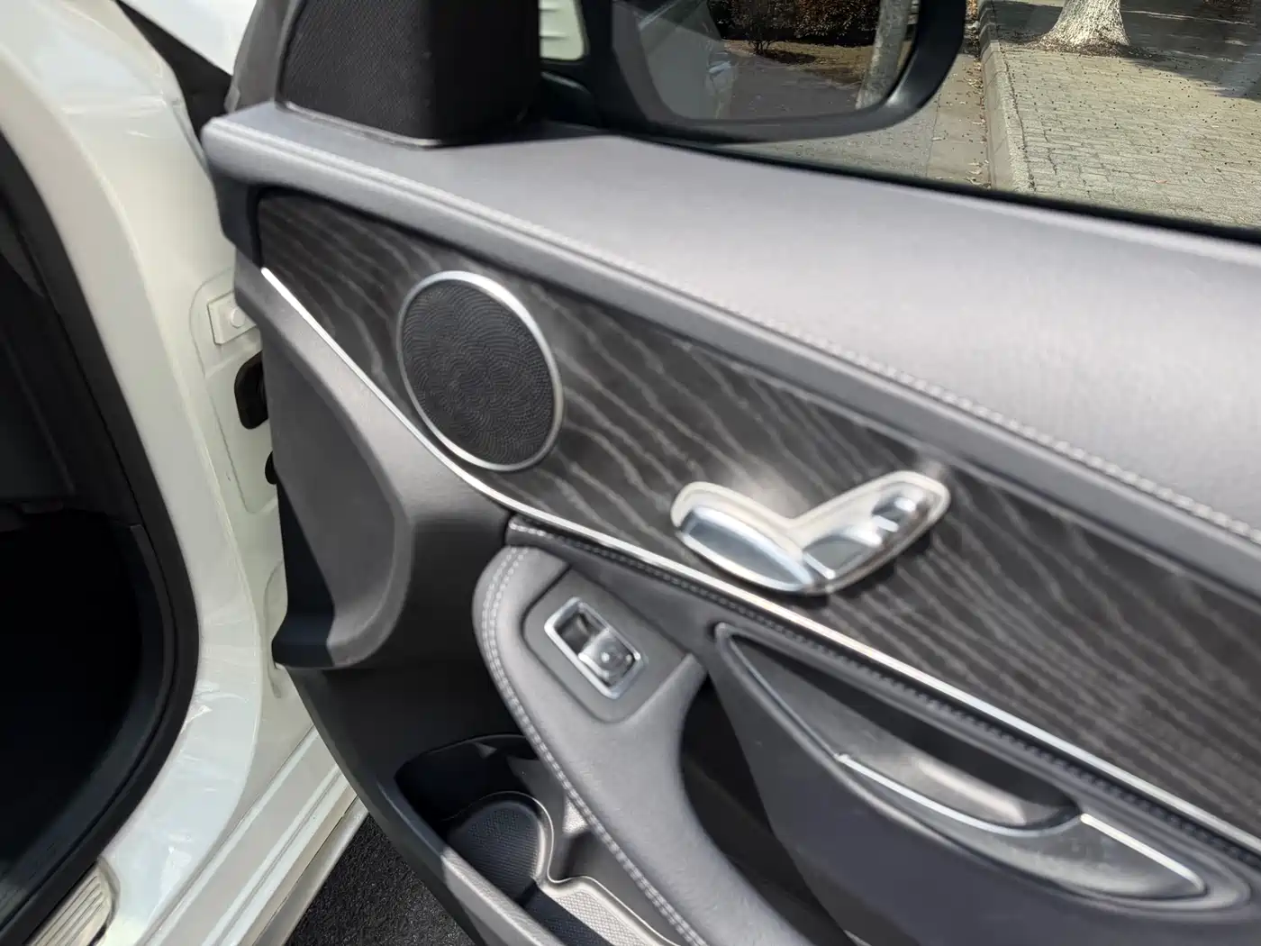 Mercedes-Benz C-Class 2016 C 180 L Sport фото 22