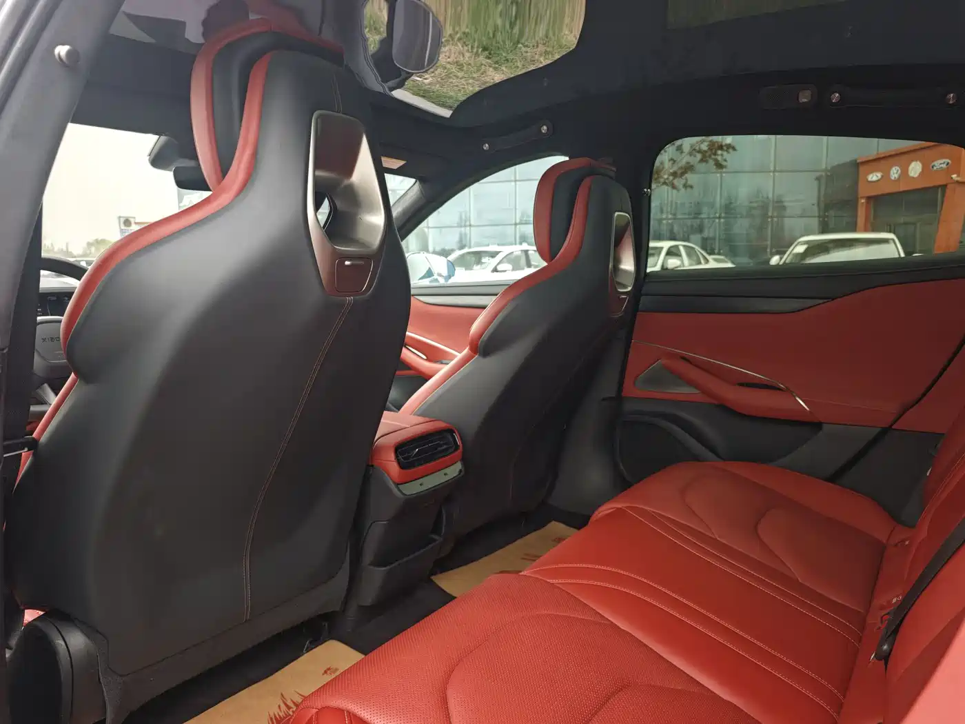 Xiaomi Auto Xiaomi SU7 2024 AWD Max Founder's Edition фото 14